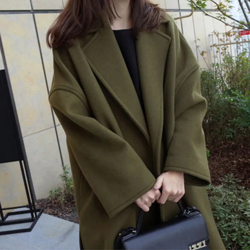 Women's Woolen Overcoat in Wool Blend Fabric